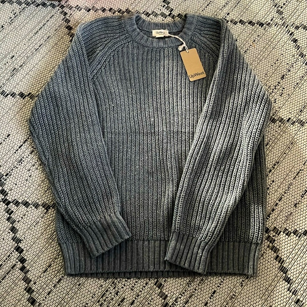 NWT men’s Upwest Sweater